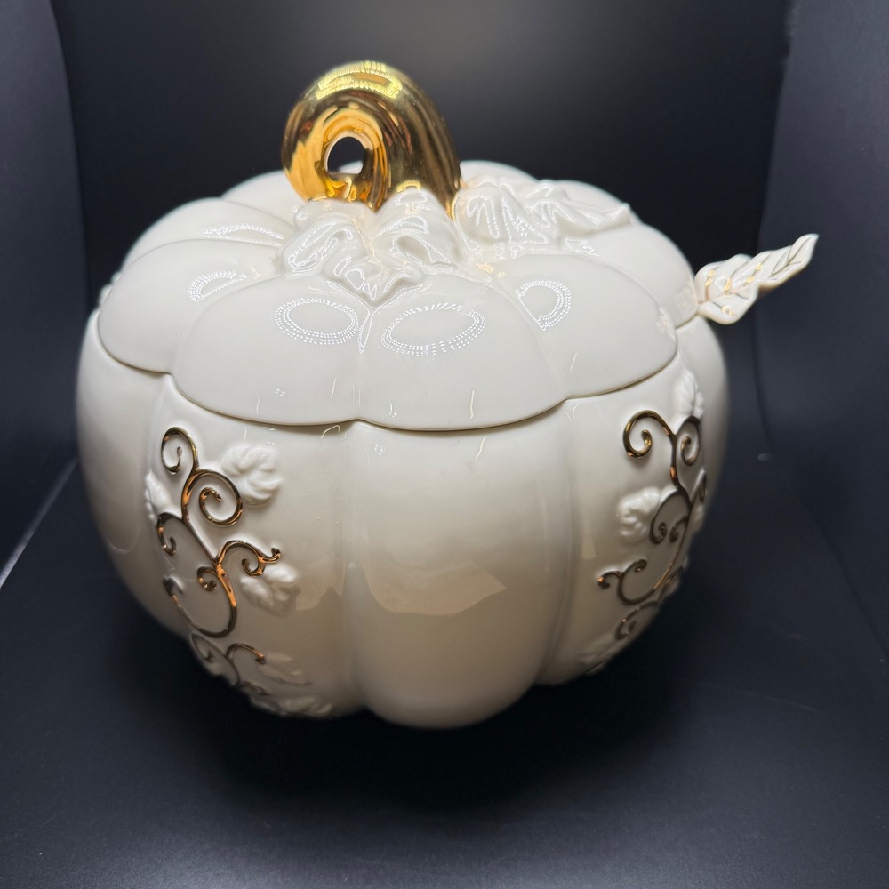 Lenox Pumpkin Tureen Fine Ivory China 24K Gold 2005 Final Issue with Ladle